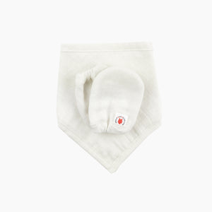 Pokka Kids Dye Free GOTS Certified Organic Cotton baby gift set with bandana bib, and mittens is good for eczema is USA made